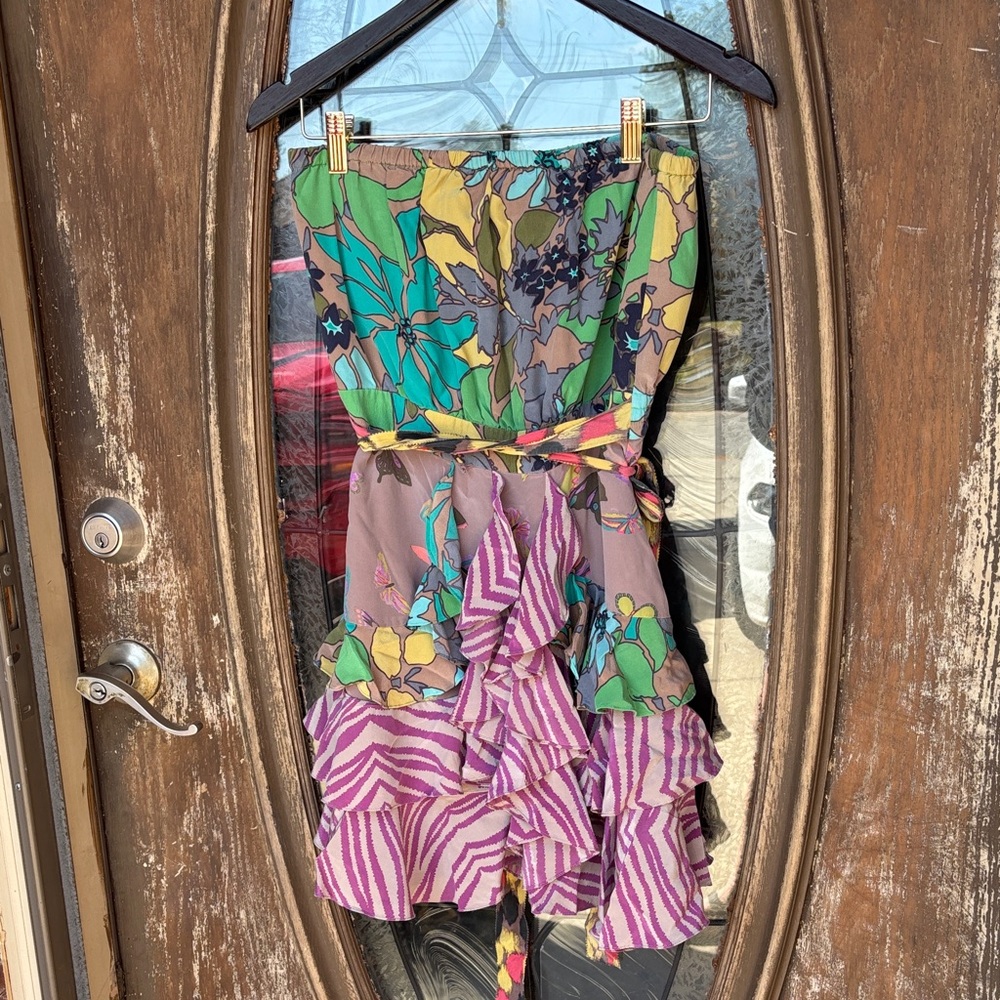 Rebecca Taylor All Silk Halter Mini Dress! Size 8